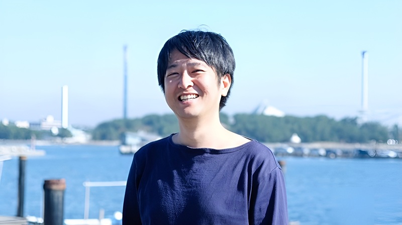 �x�{ ����